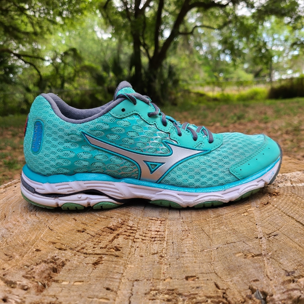 Mizuno Wave Inspire 11 Aqua Woman's 8.5